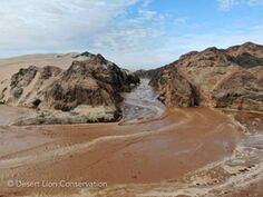 Dramatic images of the Hoaruseb river in full flood